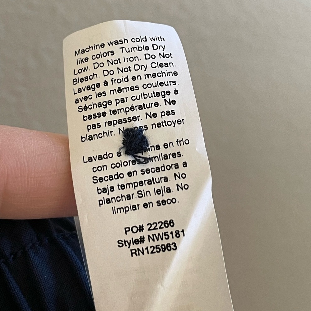 Beyond Yoga Women's XS Status Shorts Nocturnal Navy Blue Jetstretch Woven Stretc - Picture 15 of 16